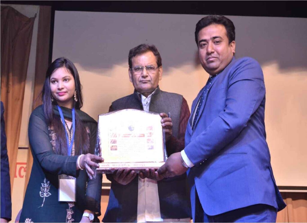 Kanpur Ratna Award To The Managing Director of Go Abroad Training Institute Private Limited, Mr. Mohammad Haris Riaz.